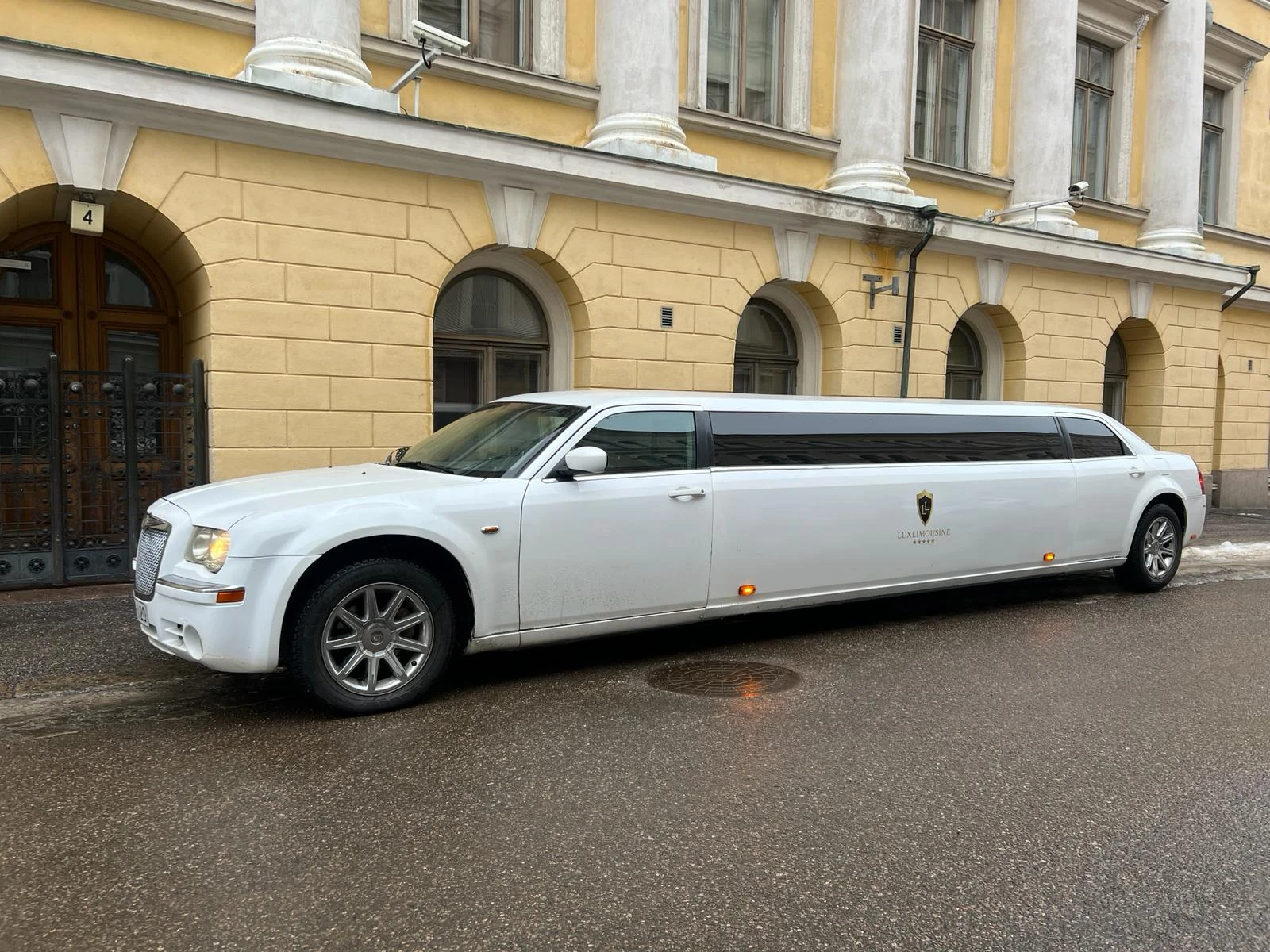 Chrysler 300C -limusiini