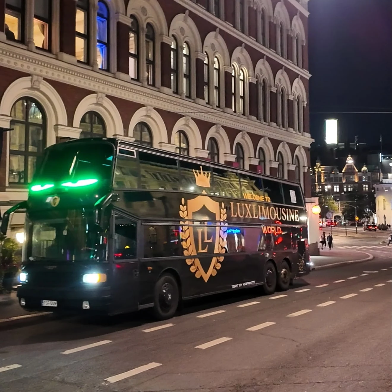 Luxlimousine Partybus